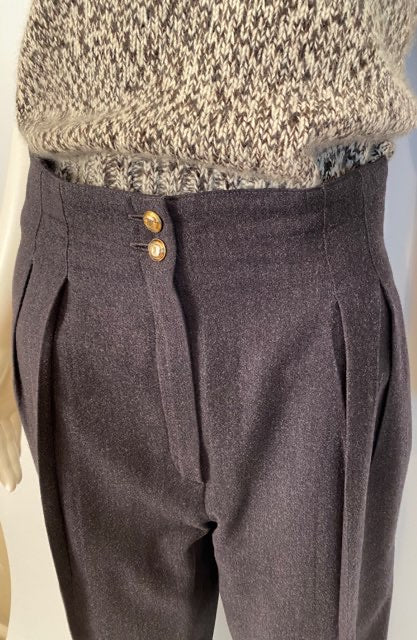 1980’s Chanel Boutique Vintage Gray Wool Pant Trouser US 6/8