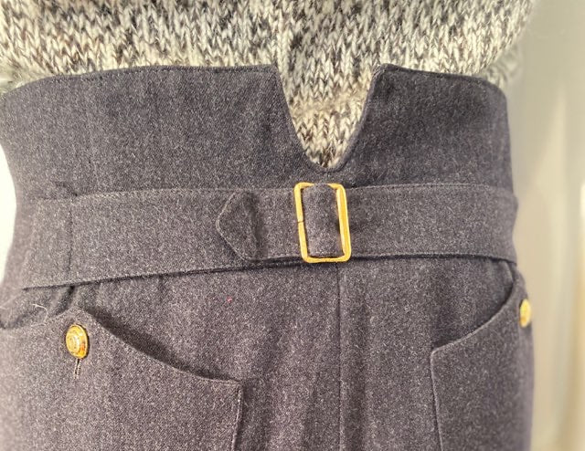 1980’s Chanel Boutique Vintage Gray Wool Pant Trouser US 6/8