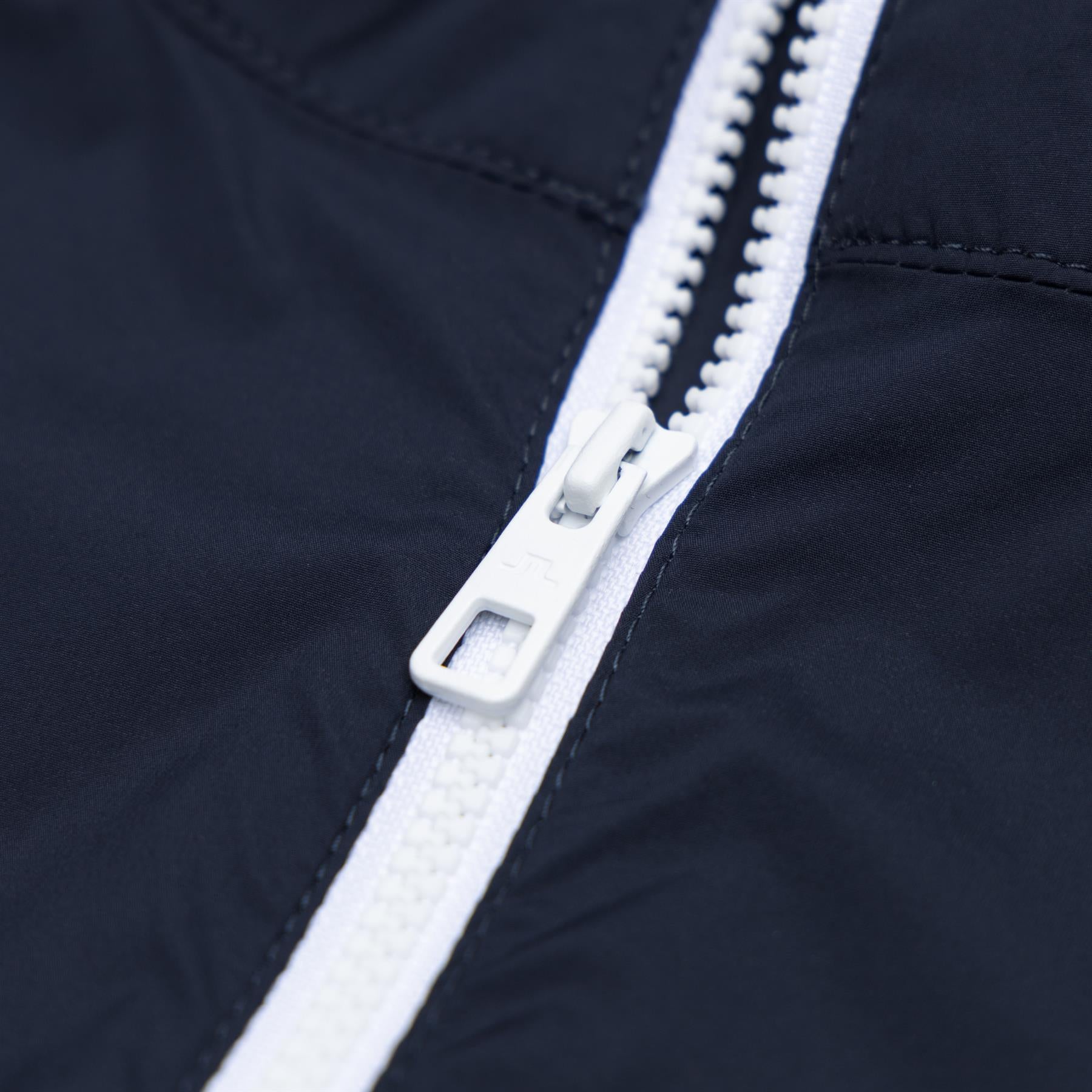 Ash Lightweight Packable Jacket JL Navy - AW23