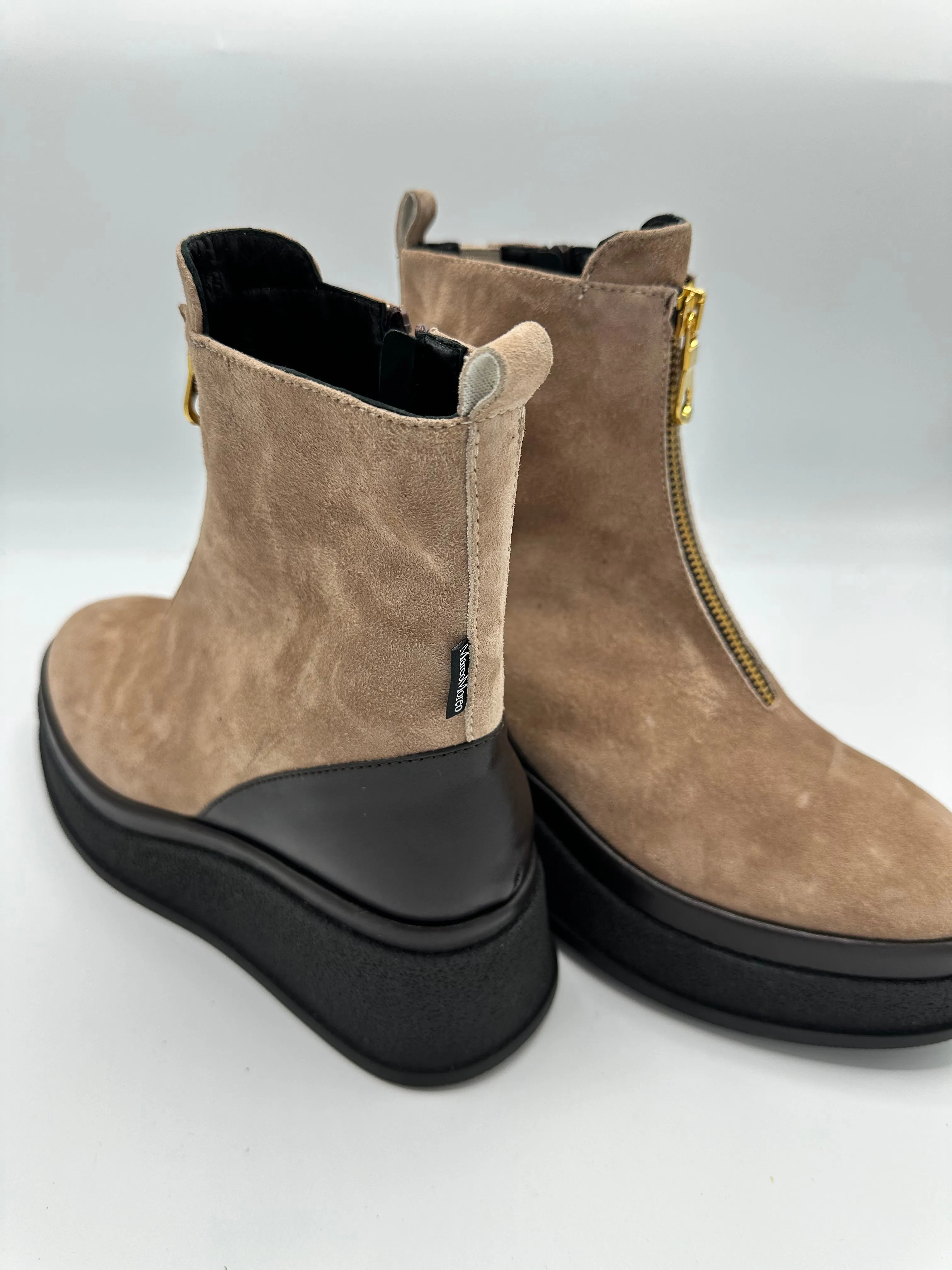 BEIGE SUEDE ZIP BOOT - MARCO MOREO