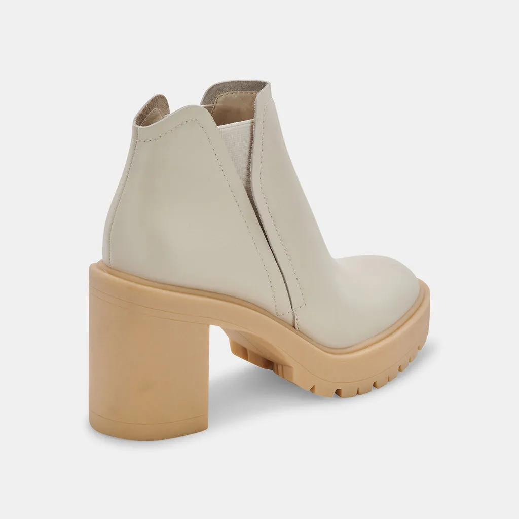 CASHE H2O BOOTS IVORY LEATHER– Dolce Vita 6793540993090