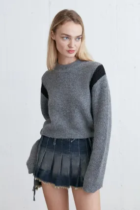 CROPPED SHOULDER CONTRAST SWEATER