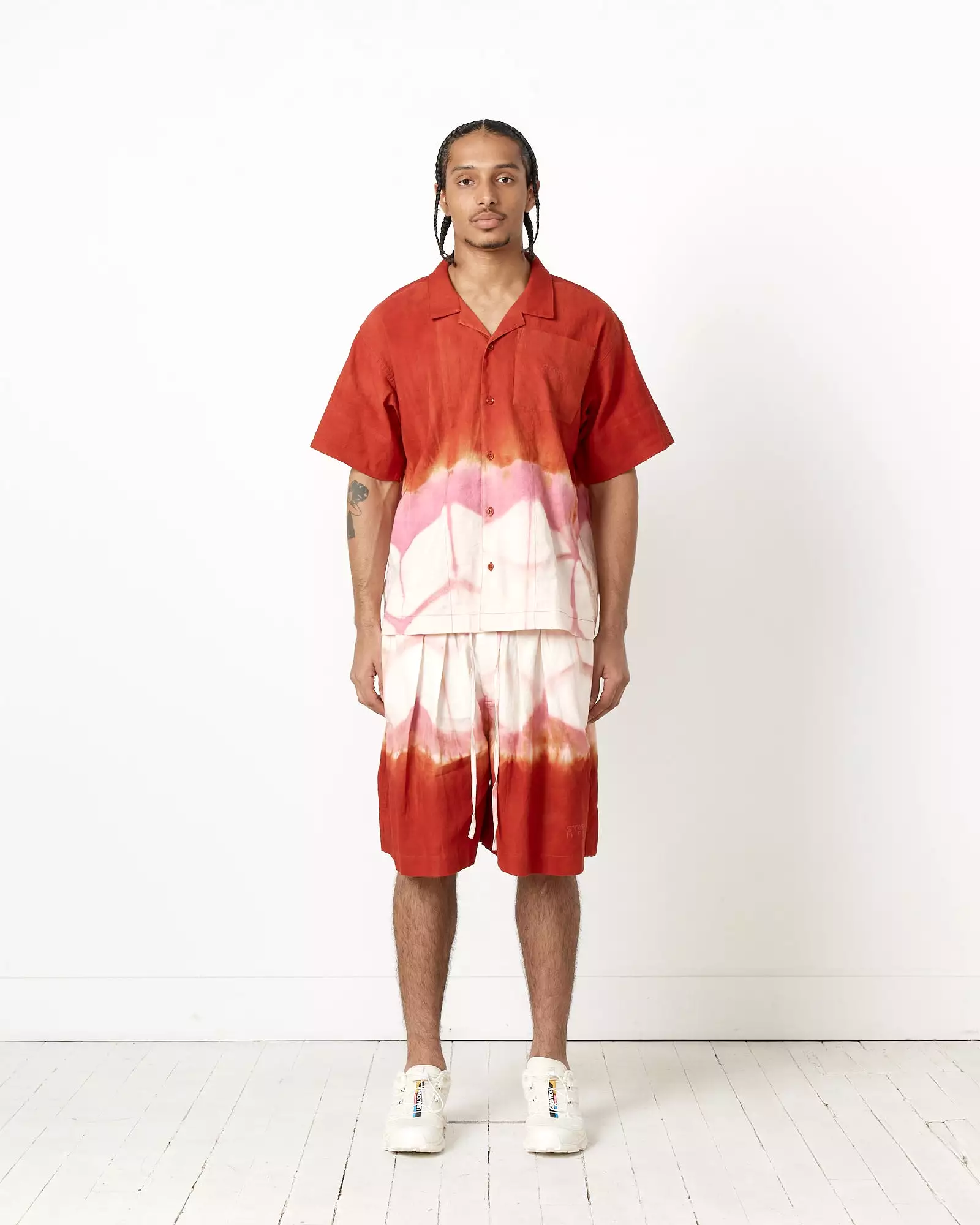 Greeting Short Sleeve Shirt in Grapefruit Clamp