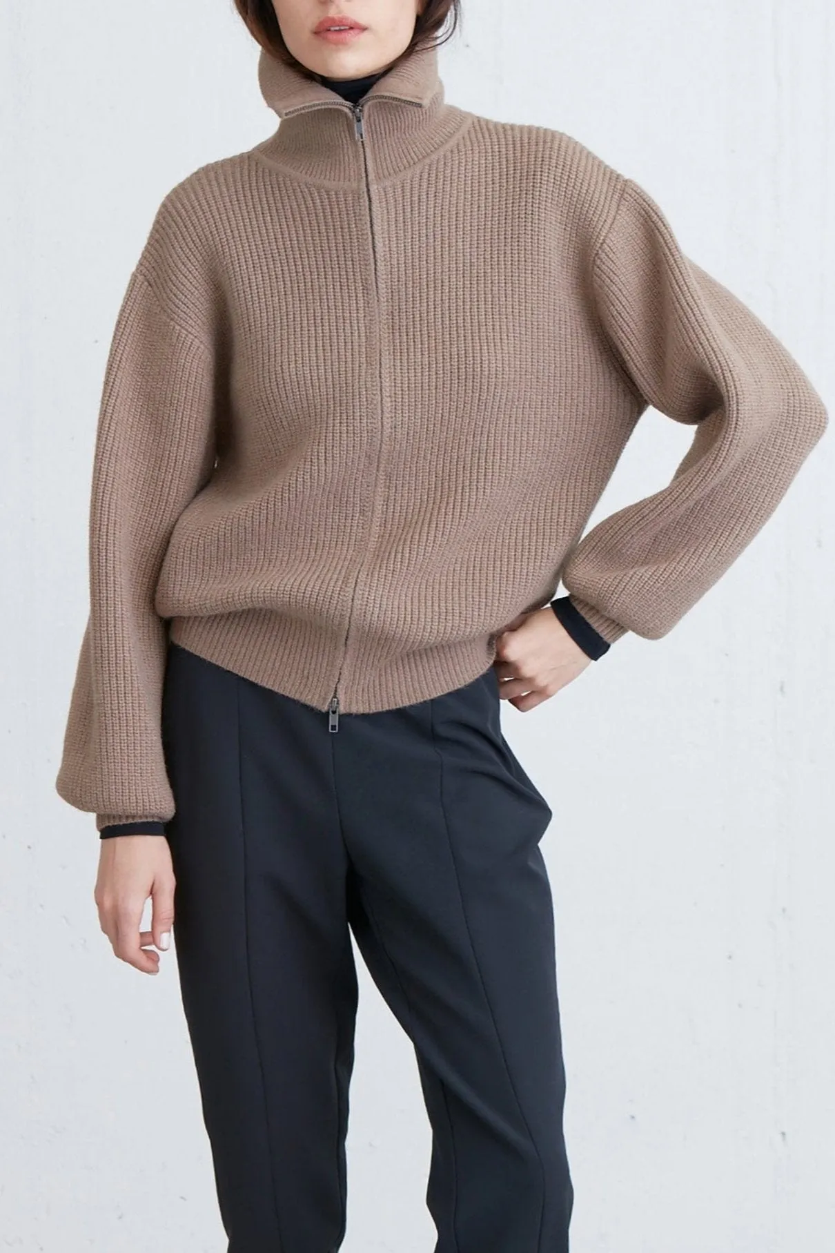 HIGH NECKLINE ZIP UP SWEATER