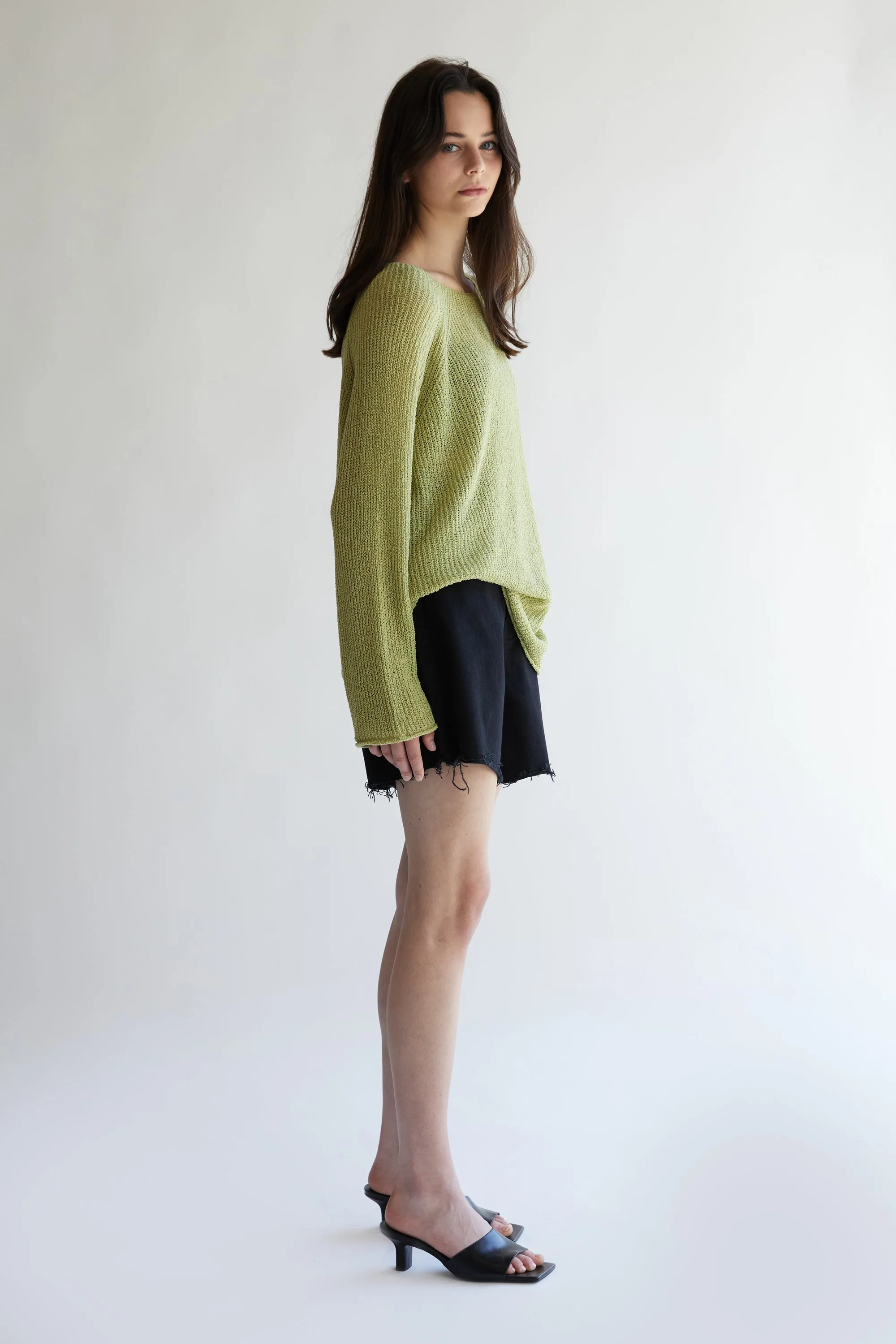 LIGHTWEIGHT RIB-KNIT SWEATER