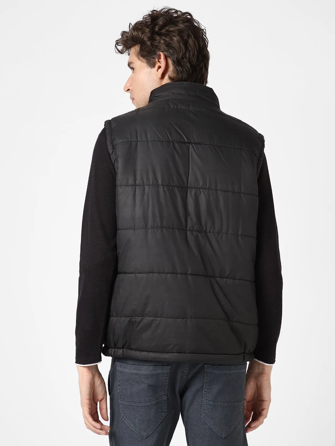 Men's Black Sleeveless Zippered Puffer Jacket