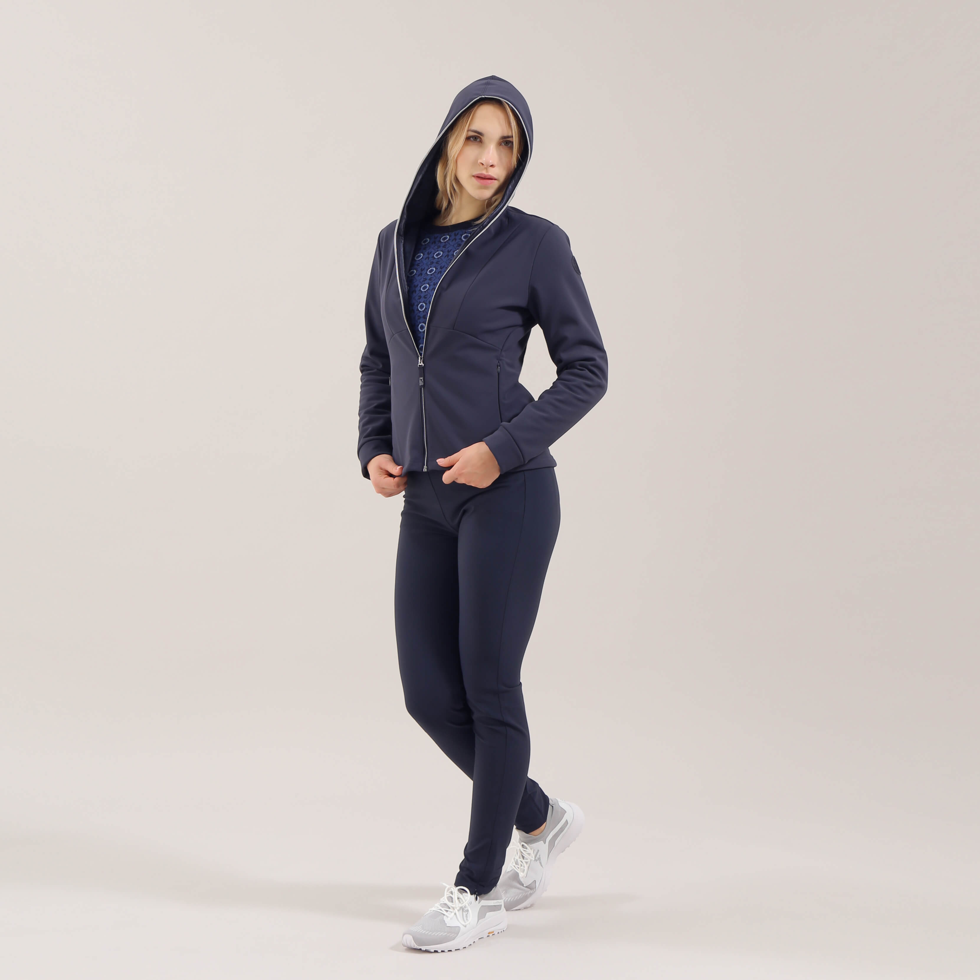 METRICA | ALL WEATHER SUPER STRETCH JACKET