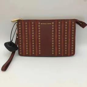 MICHAEL KORS Burgundy Rust Grommets Wristlet 8 5 Purse