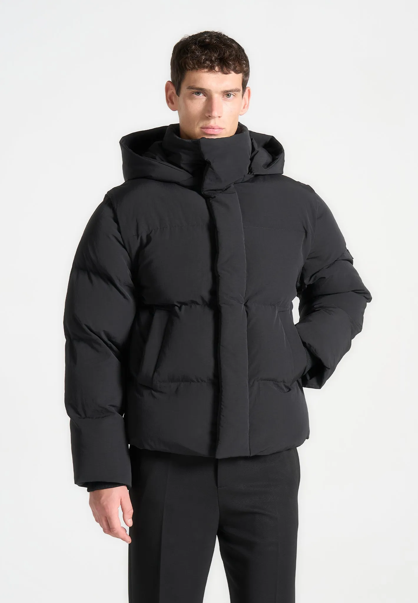 Puffer Jacket With Removable Sleeves - Black