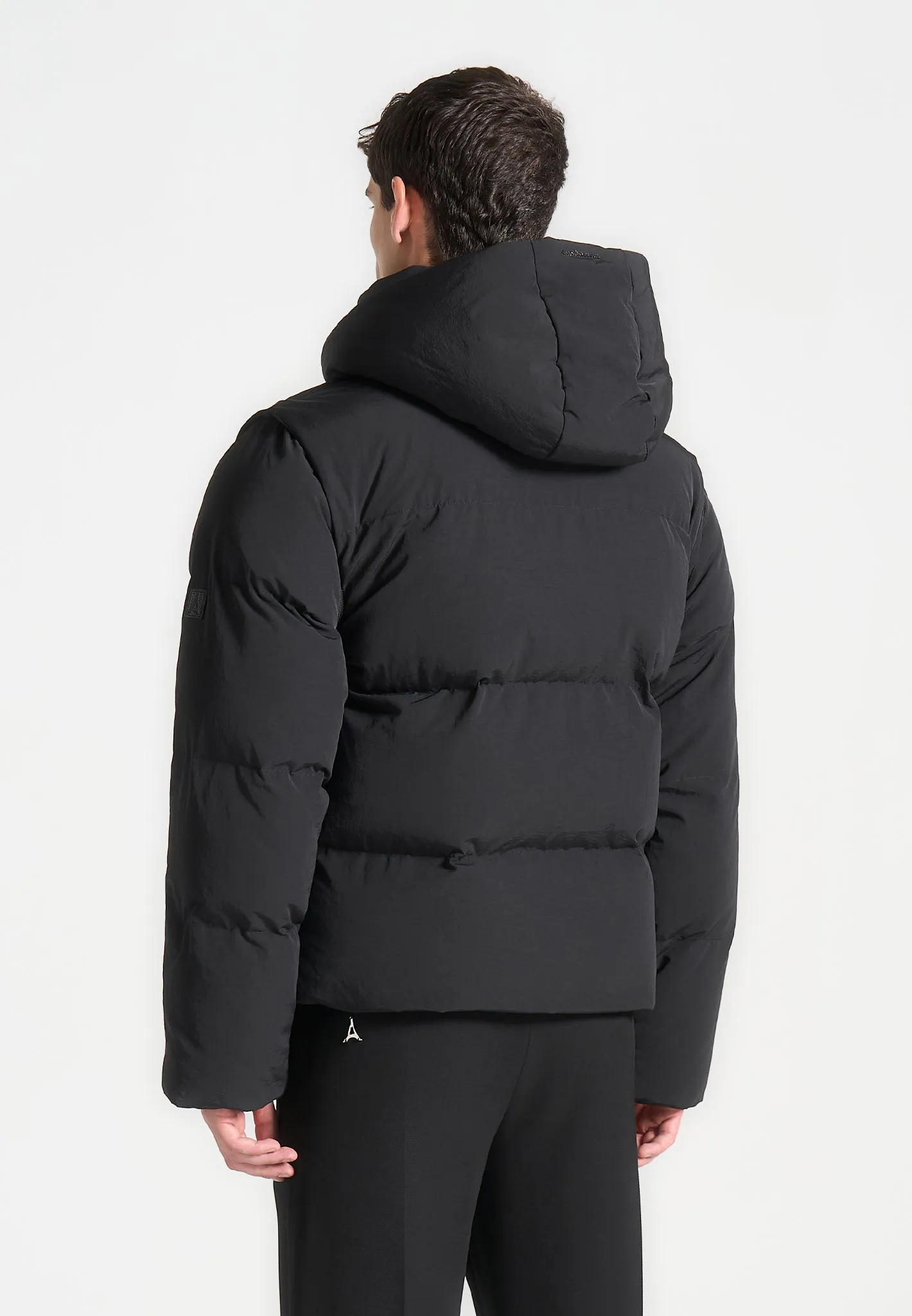 Puffer Jacket With Removable Sleeves - Black