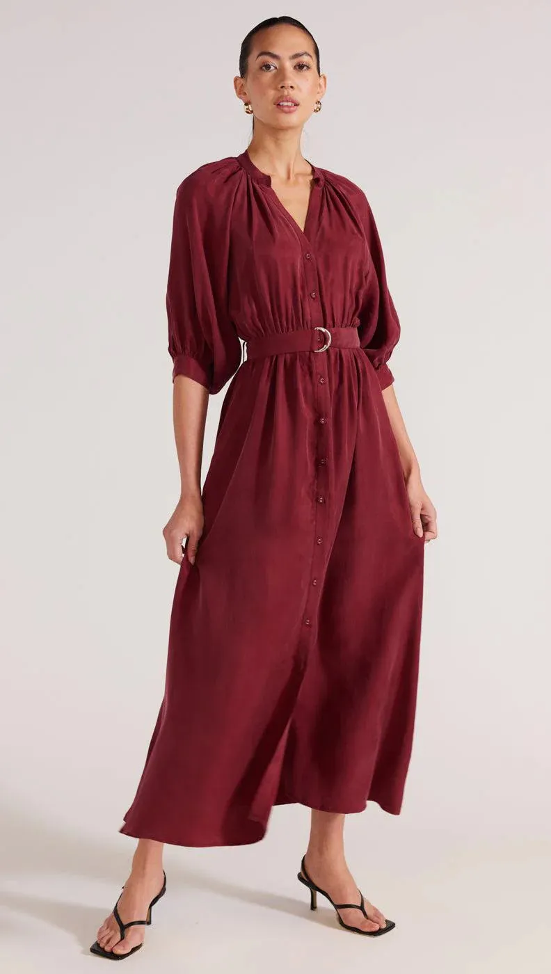 Staple the Label - Monique Midi Dress Plum