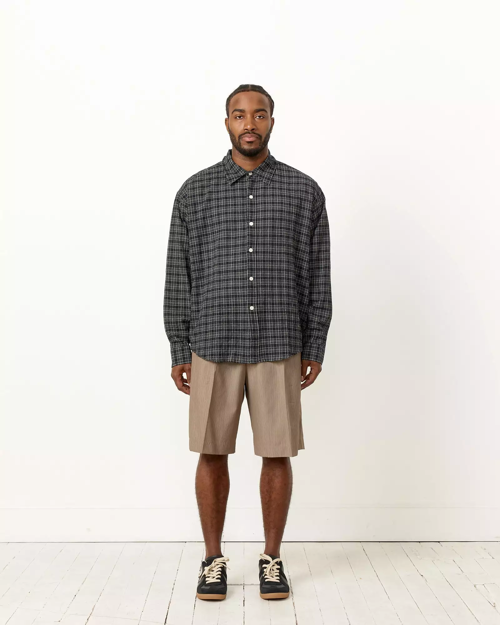 Vacation Shirt in Black Check