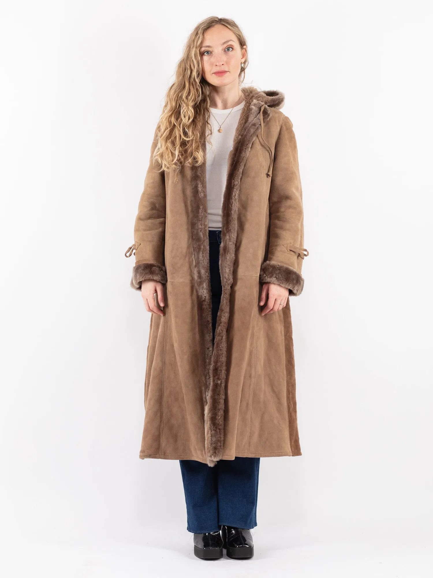 Vintage 70's Women Hooded Sheepskin Long Coat in Beige