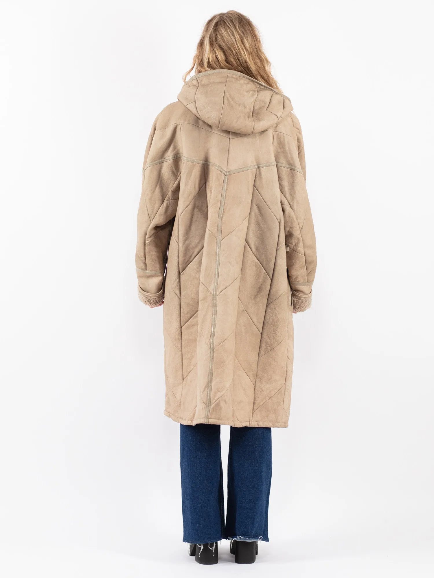 Vintage 90's Women Hooded Sheepskin Coat in Beige