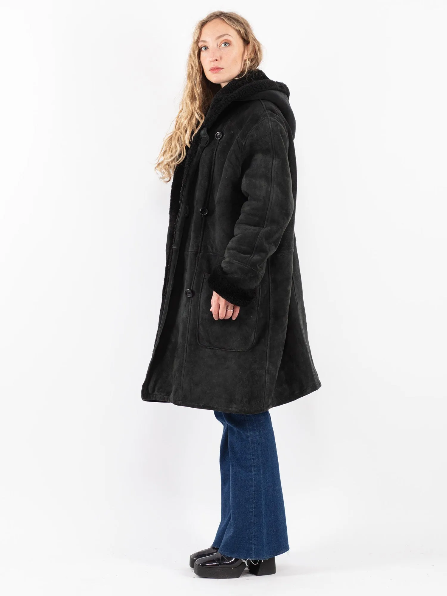 Vintage 90's Women Hooded Sheepskin Coat in Black