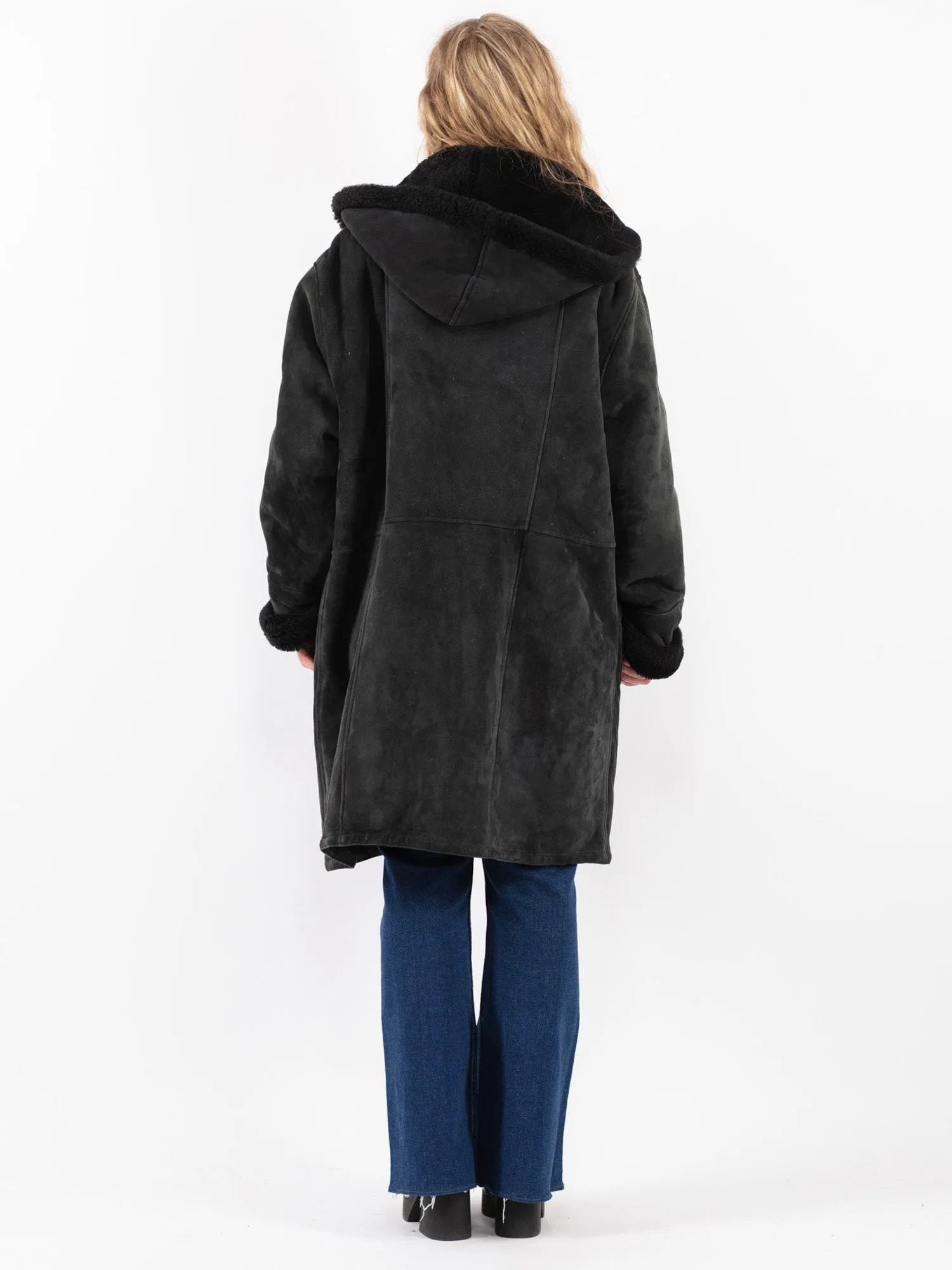 Vintage 90's Women Hooded Sheepskin Coat in Black