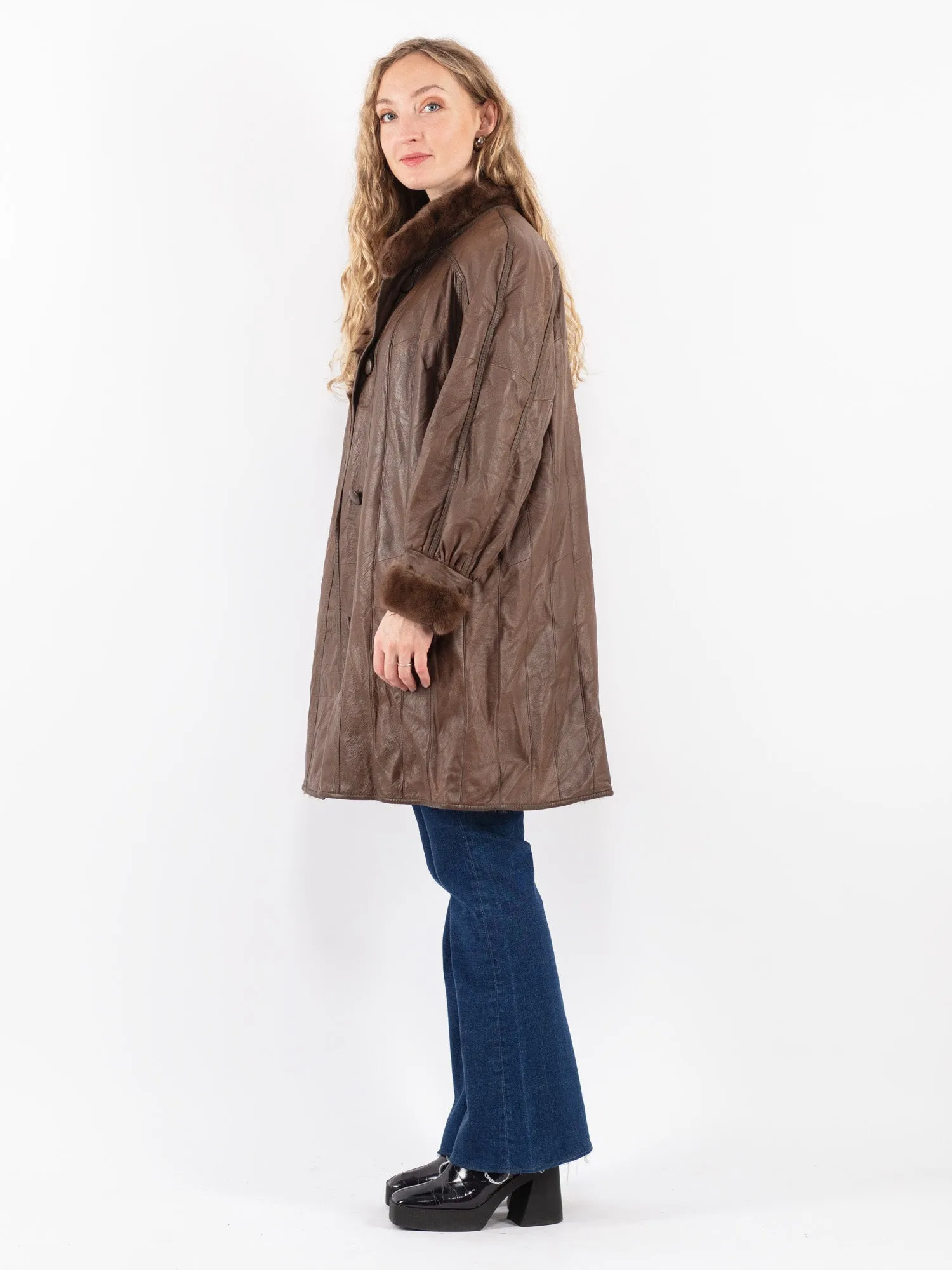 Vintage 90's Women Leather Fur Coat in Brown