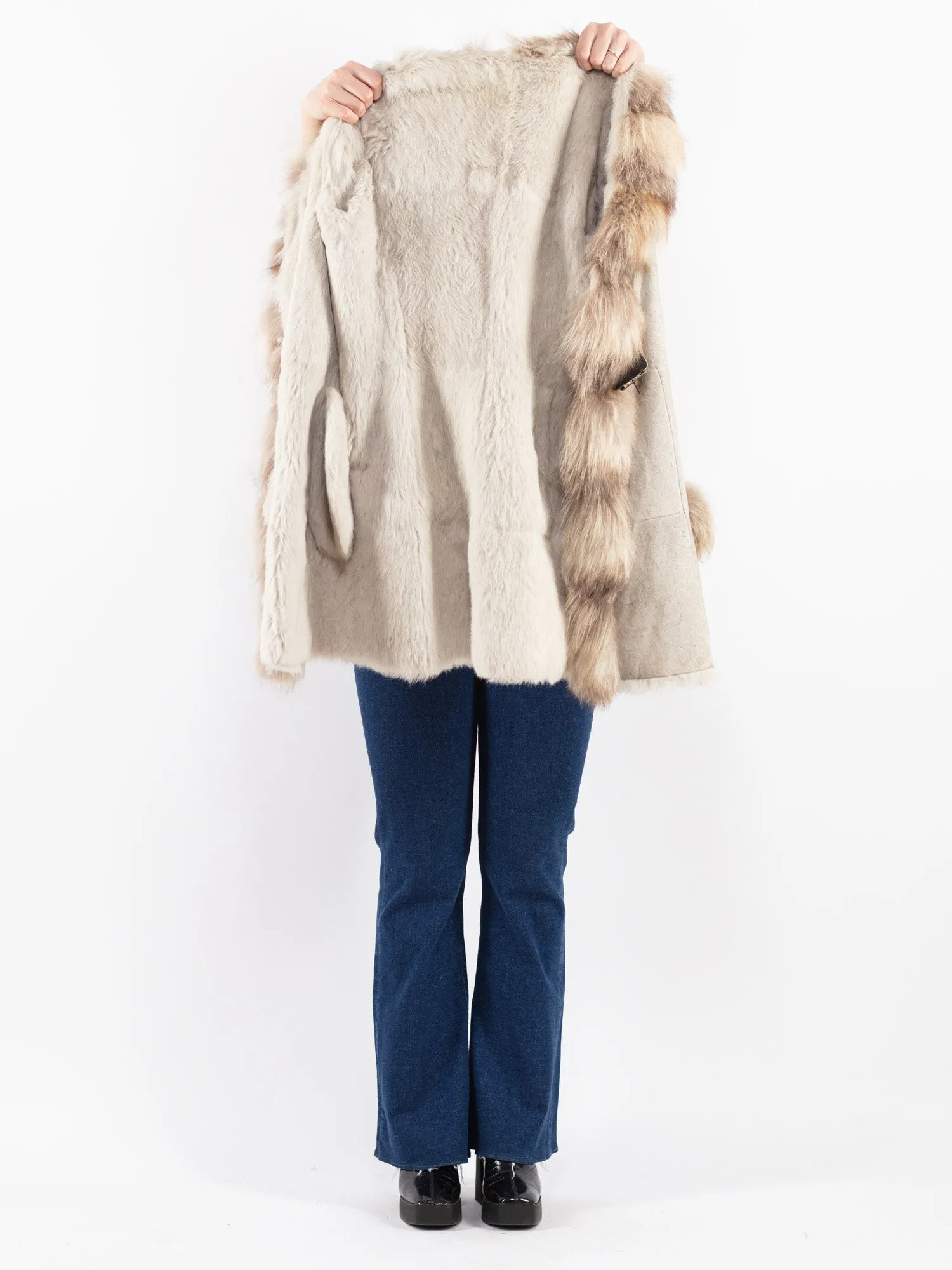 Vintage 90's Women Suede Fur Coat in Beige